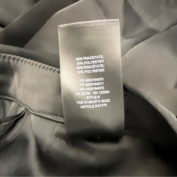 Aritzia Babaton Refined Satin Black Cargo Pant NWOT - Picture 5 of 14